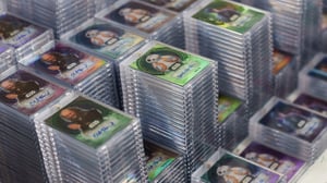 trading cards with cases